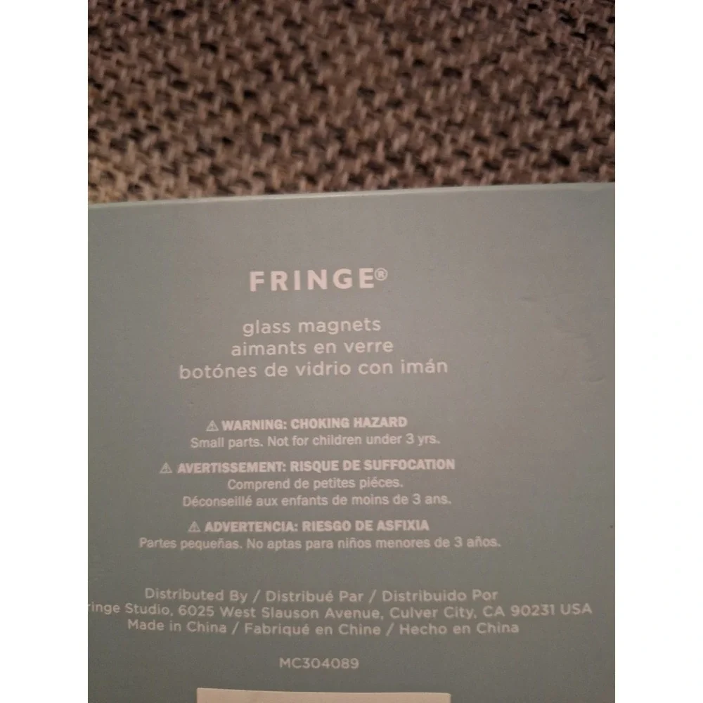 Fringe Set of 6 Glass Magnets with Assorted Dogs Faces New in Box‎